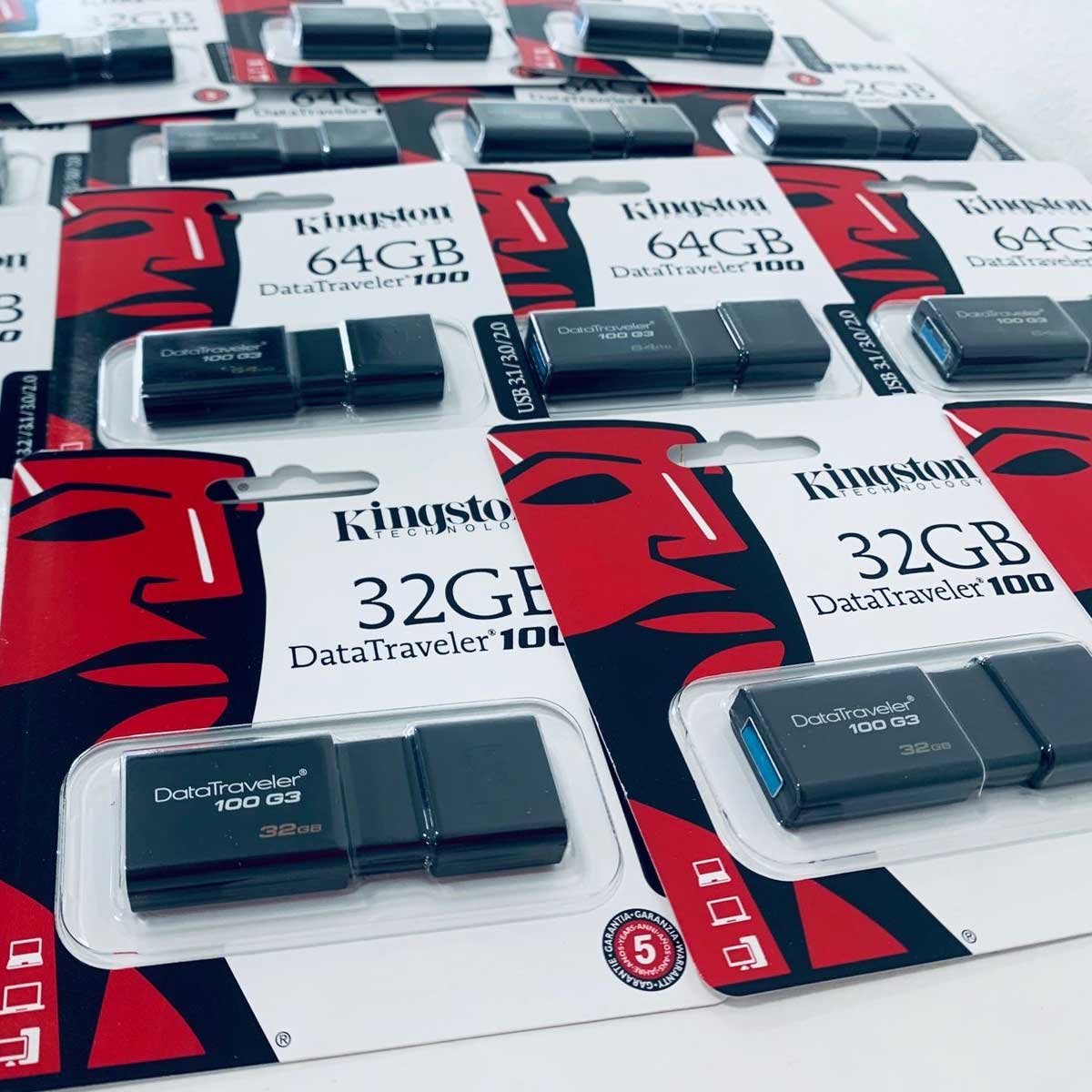 Memory Cards & Pen Drives - Image 2